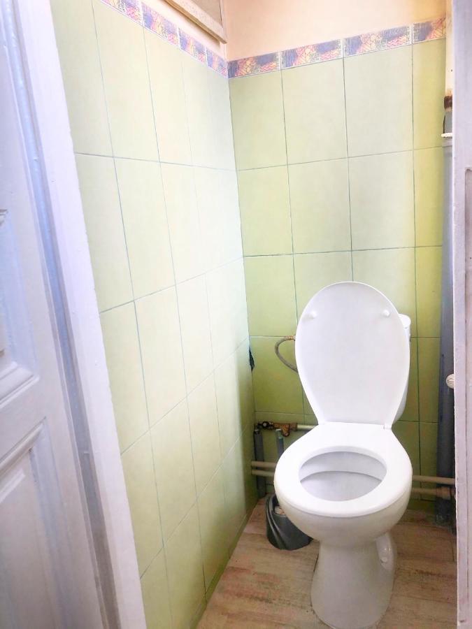 Vintage Apartment 2 Rooms With Balcony Lviv Exterior photo
