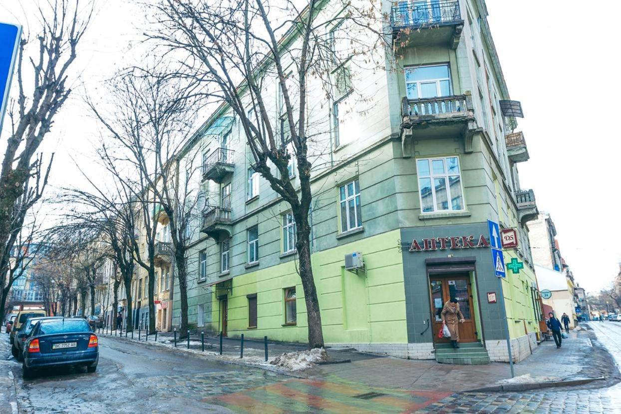 Vintage Apartment 2 Rooms With Balcony Lviv Exterior photo